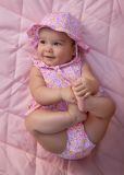 PELELE CON GORRO
